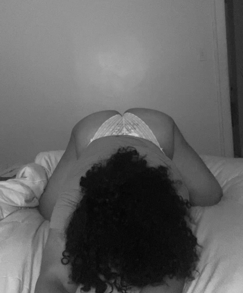 xoxosammypagefree OnlyFans Leaked (8 Photos and 11 Videos) 

 picture 2