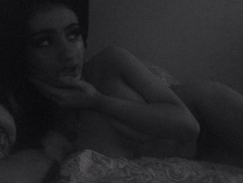 View xshauna.h (Shauna) OnlyFans 4 Photos and 0 Videos leaks 

 picture 2