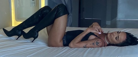 xtrahotwife72 OnlyFans Leak (125 Photos and 30 Videos) 

 picture 2
