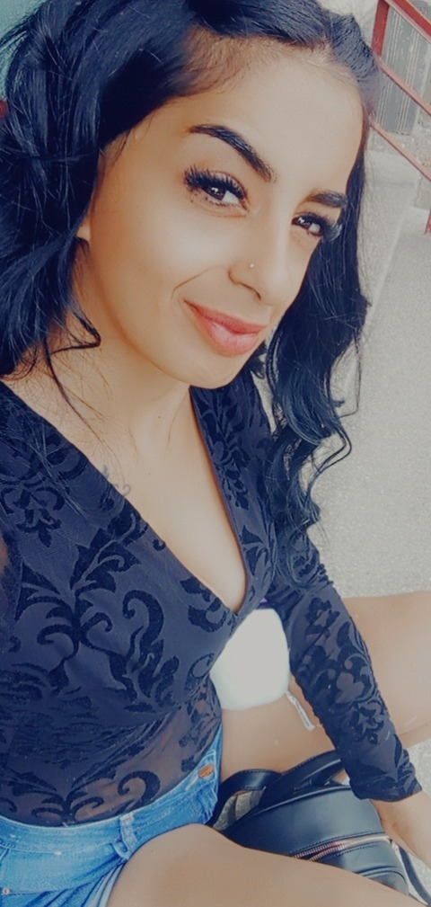 Download xuxyrodry OnlyFans content for free 

 picture 2