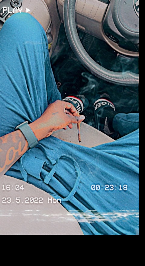 Onlyfans leak xvonsxplayhousex 

 picture 2