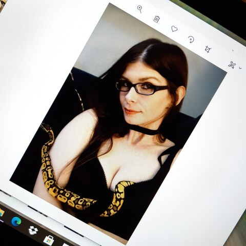 Get Free access to xxlunaravenxx Leak OnlyFans 

 picture 2