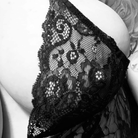 @xxmrandmrsaltariaxxfree leak Onlyfans gallery for free 

 picture 2