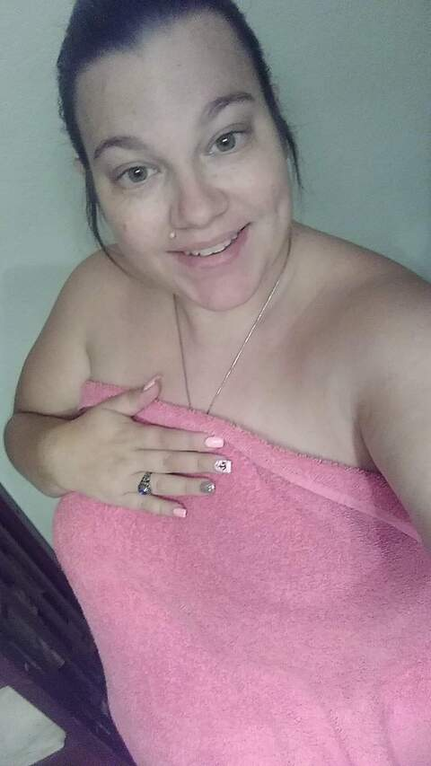 View xxnaughtygirl23xx OnlyFans videos and photos for free 

 picture 2