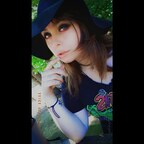 Get Free access to @xxrainbowpandixx (Emilie) Leaks OnlyFans
picture 1