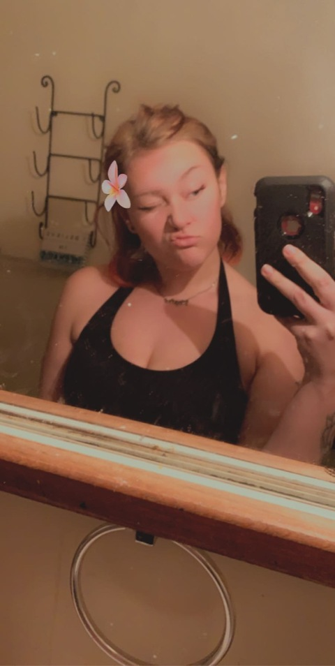 xxstellarosex (SellaRose) free OnlyFans Leaked Videos and Pictures 

 picture 2