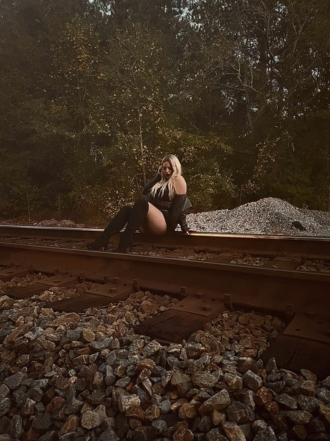 xxxashlicashxxx (Ashhh) free OnlyFans Leaks 

 picture 2