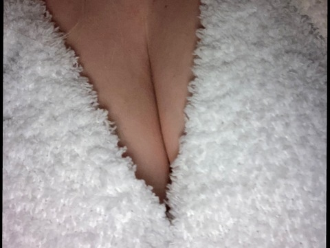 View xxxjustbaby (Just Baby.) OnlyFans 119 Photos and 0 Videos for free 

 picture 2