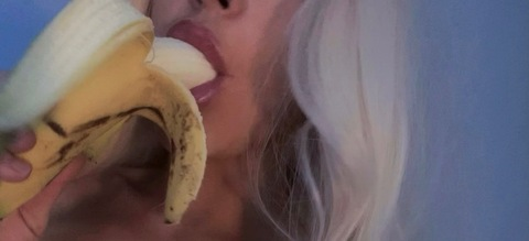 View xxxlilredxxx (Lil Red) OnlyFans 134 Photos and 29 Videos leaked 

 picture 2