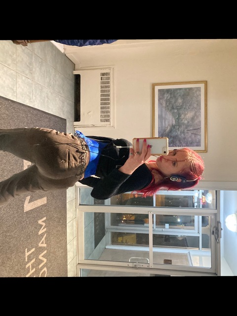 xxxmissgladxxx OnlyFans Leaked (70 Photos and 8 Videos) 

 picture 2