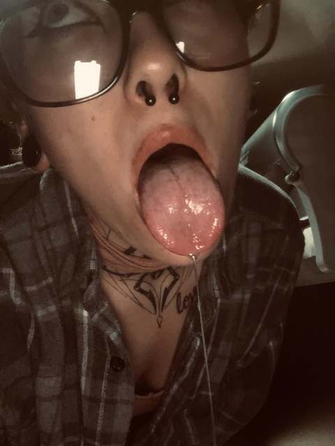 View xxxnikkilovexxx OnlyFans videos and photos for free 

 picture 2