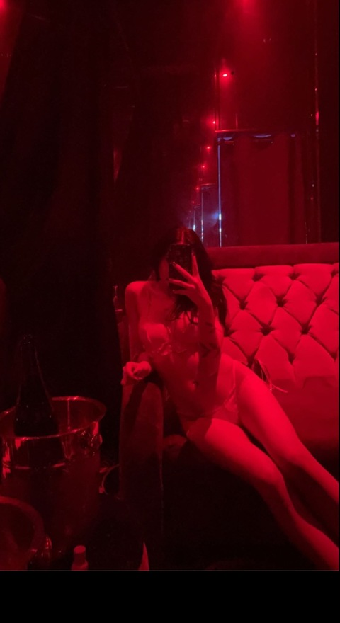 Get Free access to xxxstellaxx (Stella) Leaked OnlyFans 

 picture 2