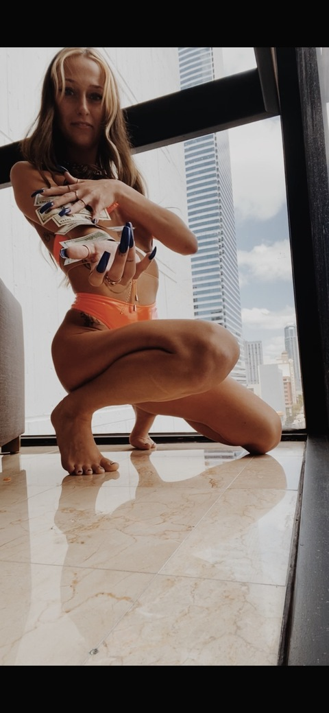 View xxxsum OnlyFans content for free 

 picture 2