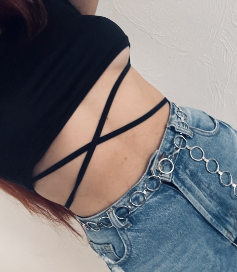 y.lopb OnlyFans Leaked 

 picture 2