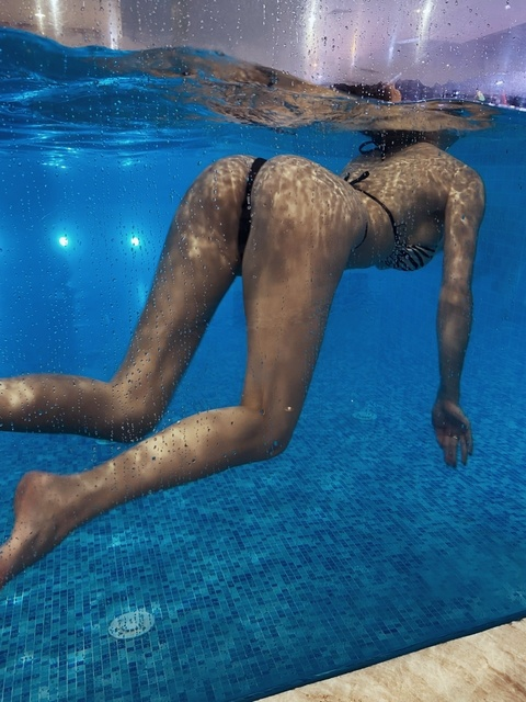 yaaadashulya (Daria) OnlyFans content 

 picture 2