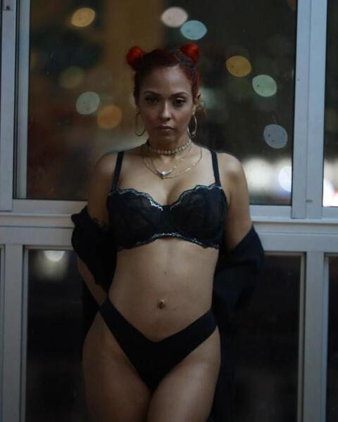 yadboza OnlyFans Leak 

 picture 2