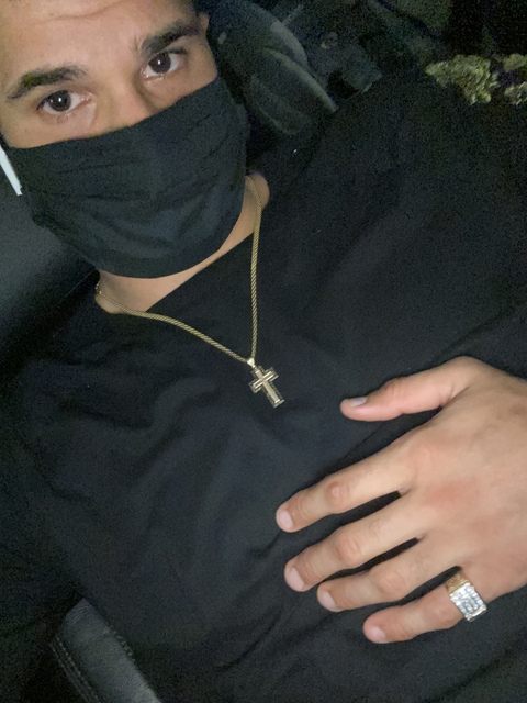 yarislave OnlyFans Leaked (2 Photos and 2 Videos) 

 picture 2
