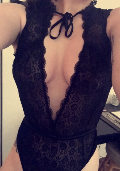yellowdaisy OnlyFans Leaked 

 picture 2
