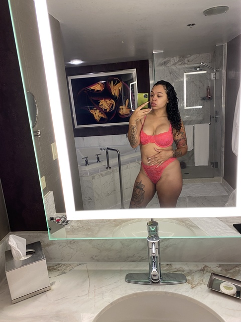 Download yellowyazzsexyass OnlyFans content free 

 picture 2