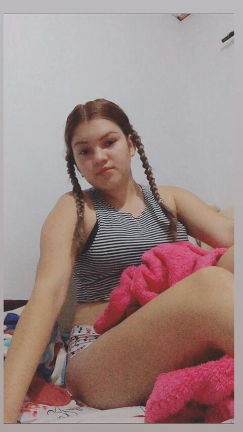 View yeniffergonzz (LUPE) OnlyFans 3 Photos and 0 Videos gallery 

 picture 2