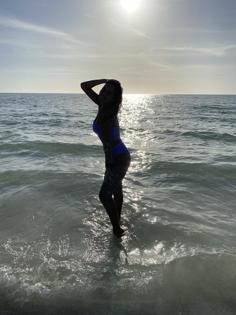 Download yeoz2 OnlyFans content free 

 picture 2