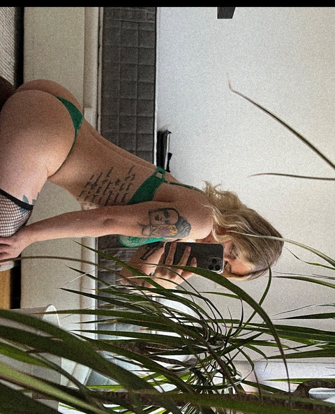 yesangelgirlx OnlyFans Leaked (21 Photos and 80 Videos) 

 picture 2