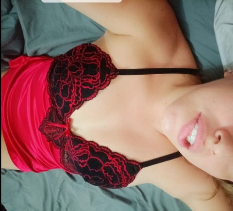 Download yeyita777 OnlyFans content for free 

 picture 2