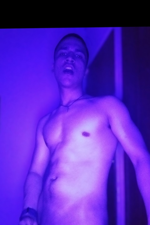 Download yfersong OnlyFans videos and photos for free 

 picture 2