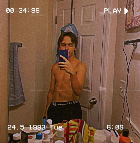 View yoisthatkenny (Pretty Boy K) OnlyFans 11 Photos and 9 Videos leaked 

 picture 2