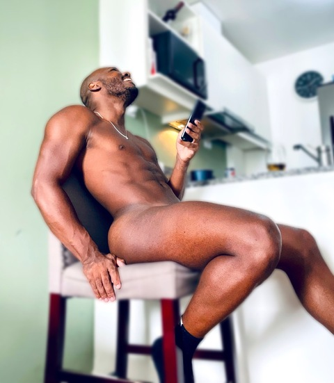 yormanleonardofree (Yorman.LeonardoFREE) free OnlyFans Leaked Pictures & Videos 

 picture 2