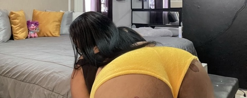 yosoymariie (Mariie) OnlyFans Leaked Content 

 picture 2