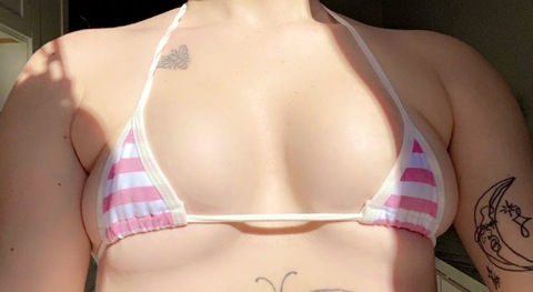 youngprettypetite OnlyFans Leaks 

 picture 2