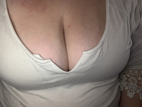 @your.bustymama leaks Onlyfans content for free 

 picture 2