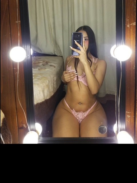 View yourdreamgirlxx1 OnlyFans content for free 

 picture 2
