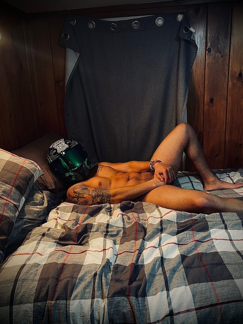 yourfavoritelightskin37 (LightskinButtah) free OnlyFans Leaked Pictures and Videos 

 picture 2