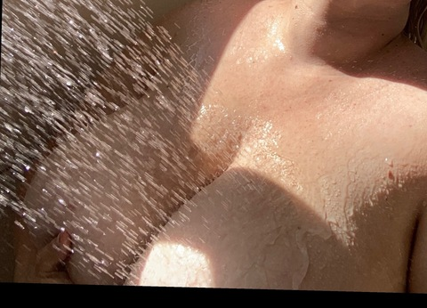 Download yourfavouriteblondejj OnlyFans content for free 

 picture 2