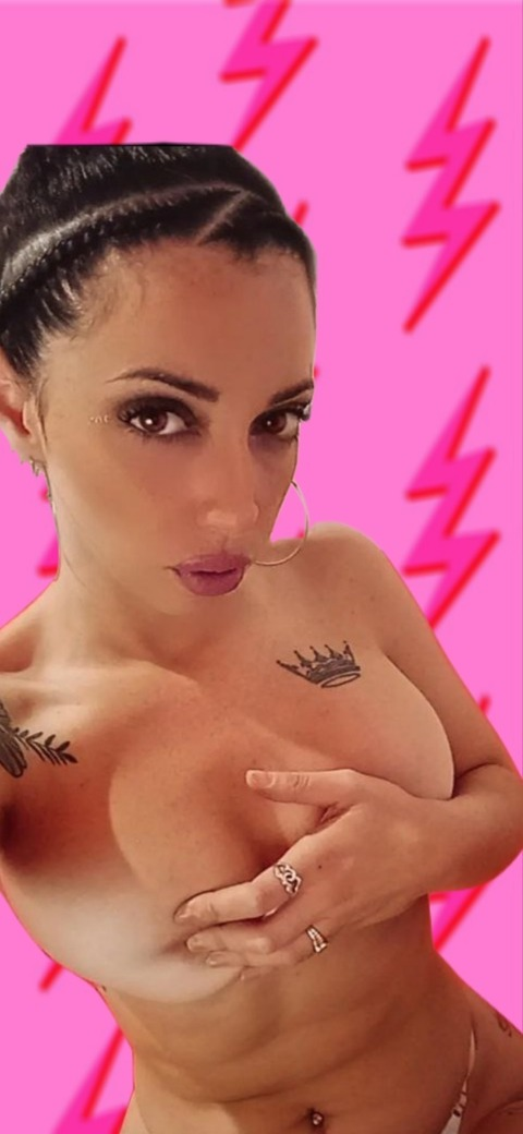 yourgirllatinaa OnlyFans Leaked 

 picture 2
