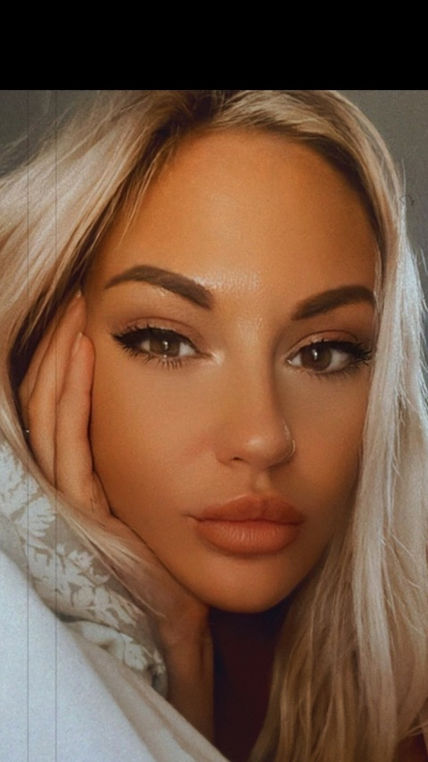yourgirlmolly1 OnlyFans Leaked 

 picture 2