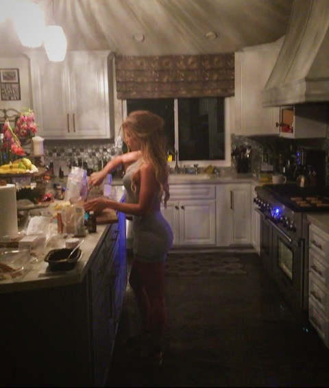 yourhoneyhousewife OnlyFans Leaks 

 picture 2