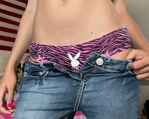 View HANNAH 💋 (youringenue) OnlyFans 42 Photos and 3 Videos for free 

 picture 2
