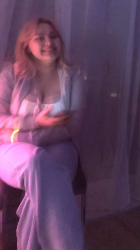 yourlittlesuccubus OnlyFans Leak (0 Photos and 0 Videos) 

 picture 2