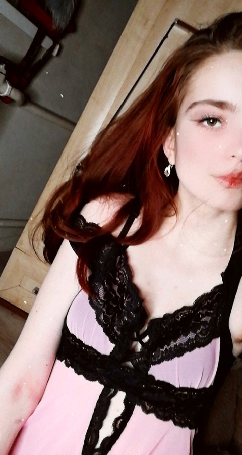 yoursmoni OnlyFans Leak 

 picture 2