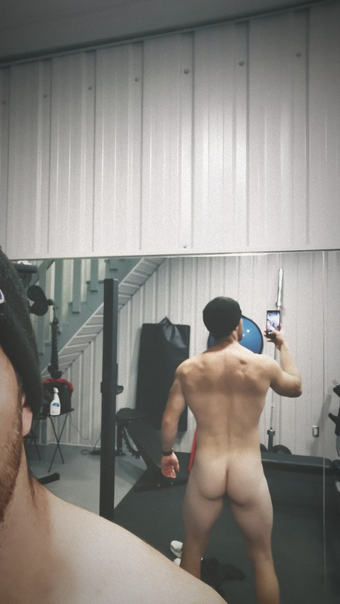 @yourstrulyholy leaked Onlyfans gallery free 

 picture 2