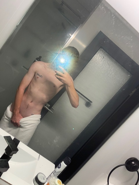 Onlyfans leaks yumbro23 

 picture 2