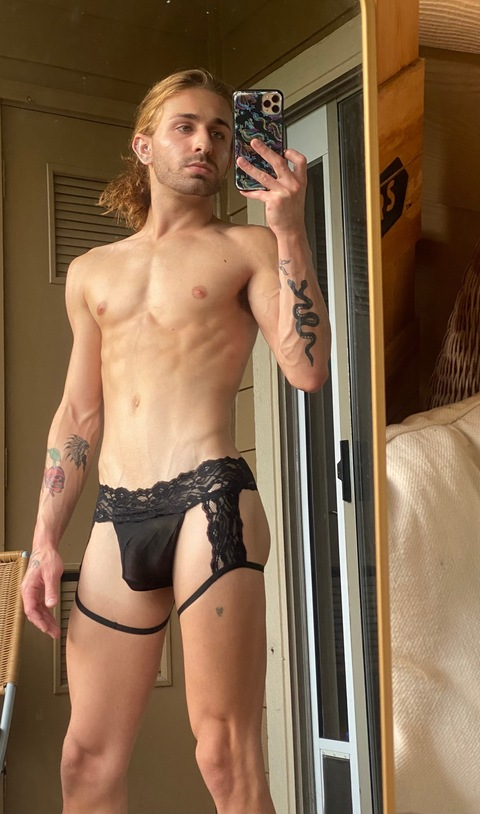 @zacarriias leaks Onlyfans gallery free 

 picture 2
