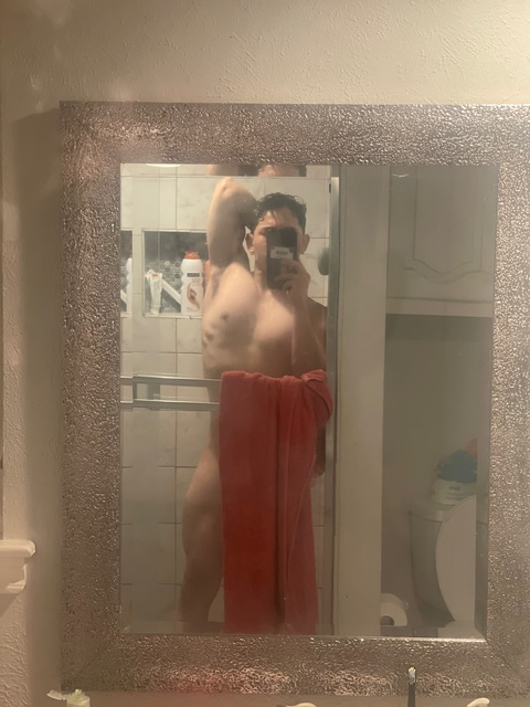 zaddy_9 OnlyFans Leaked (0 Photos and 0 Videos) 

 picture 2