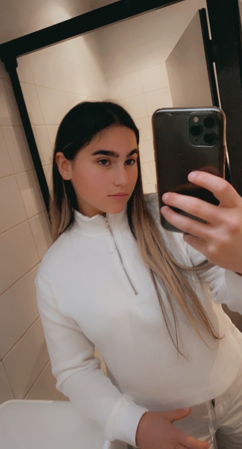 zeeyx (Zara) free OnlyFans Leaked Videos and Pictures 

 picture 2