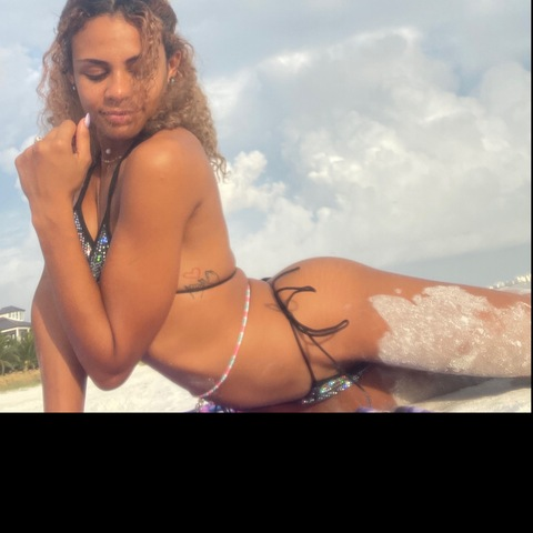 zegoodgirlz OnlyFans Leak (54 Photos and 13 Videos) 

 picture 2