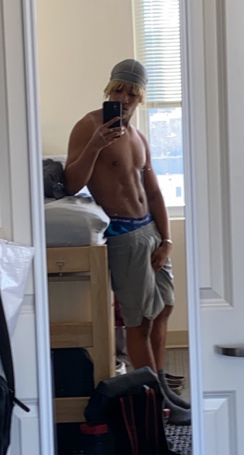 zemaree (Zemaree) OnlyFans Leaked Pictures & Videos 

 picture 2