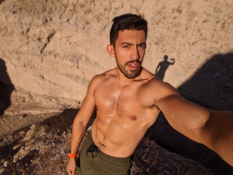 zenoreyxxx OnlyFans Leak 

 picture 2